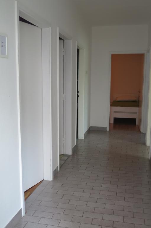 Lumbrela Apartments Starigrad Paklenica Eksteriør bilde