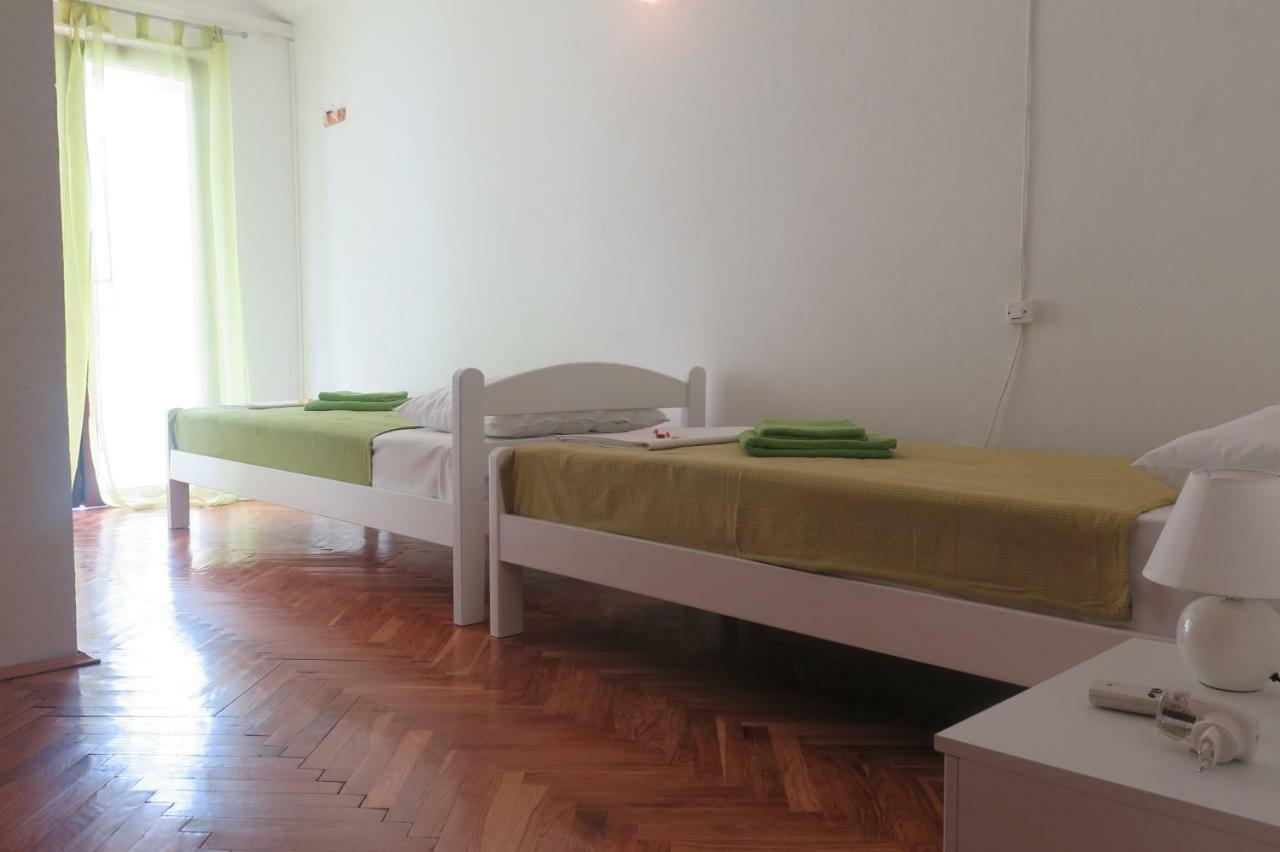 Lumbrela Apartments Starigrad Paklenica Eksteriør bilde