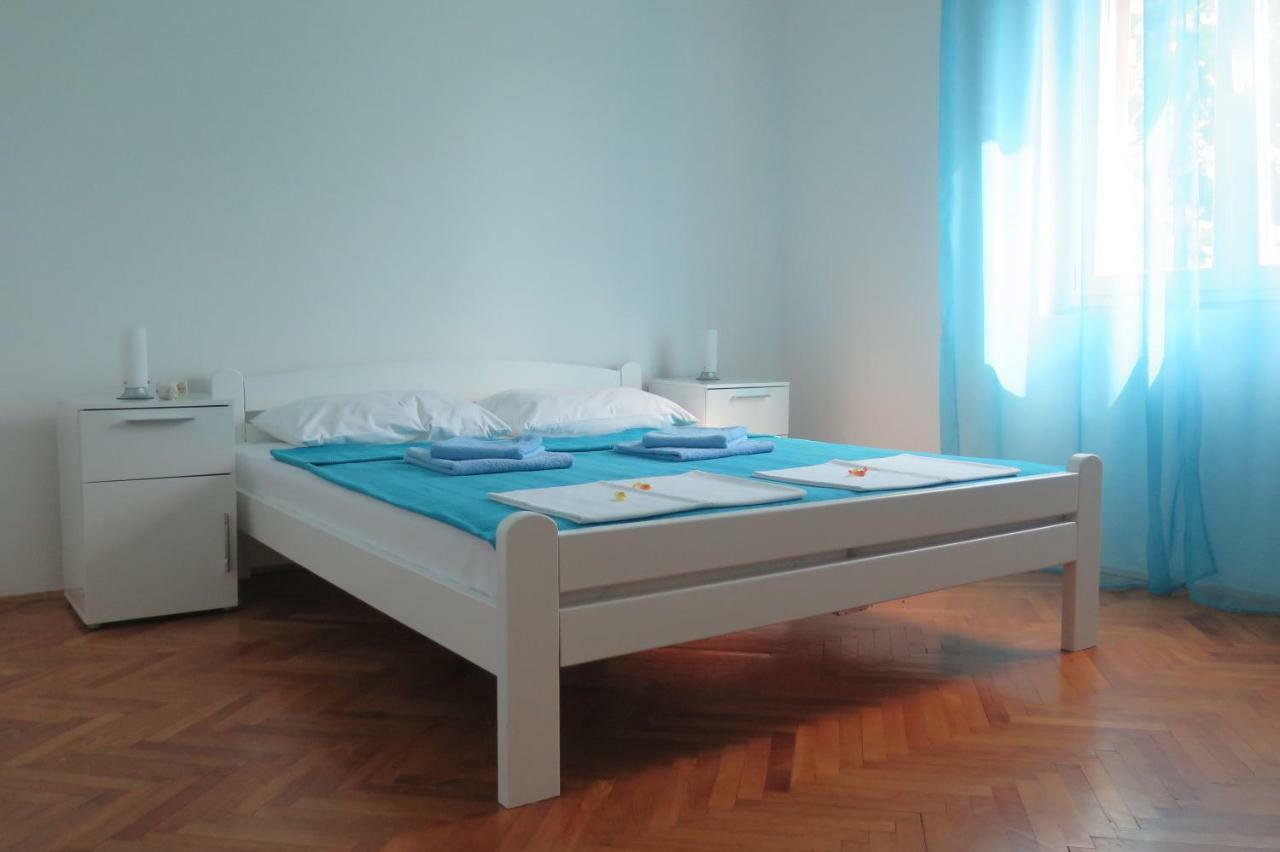 Lumbrela Apartments Starigrad Paklenica Eksteriør bilde