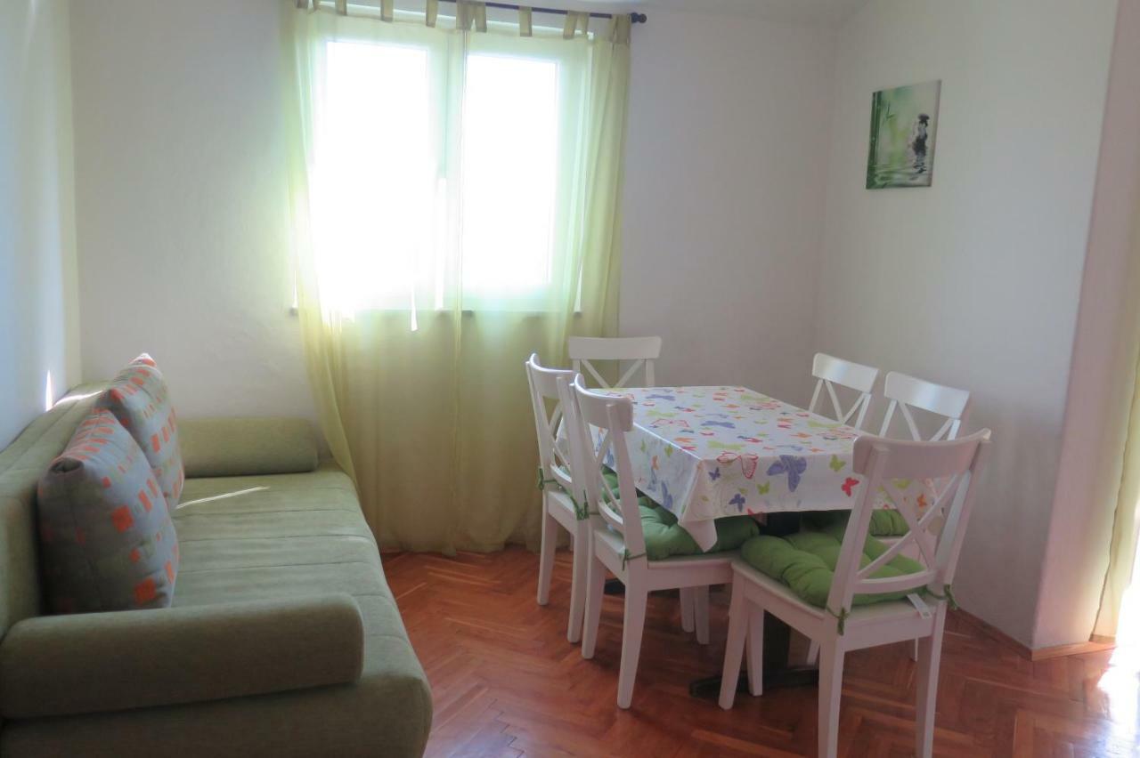 Lumbrela Apartments Starigrad Paklenica Eksteriør bilde