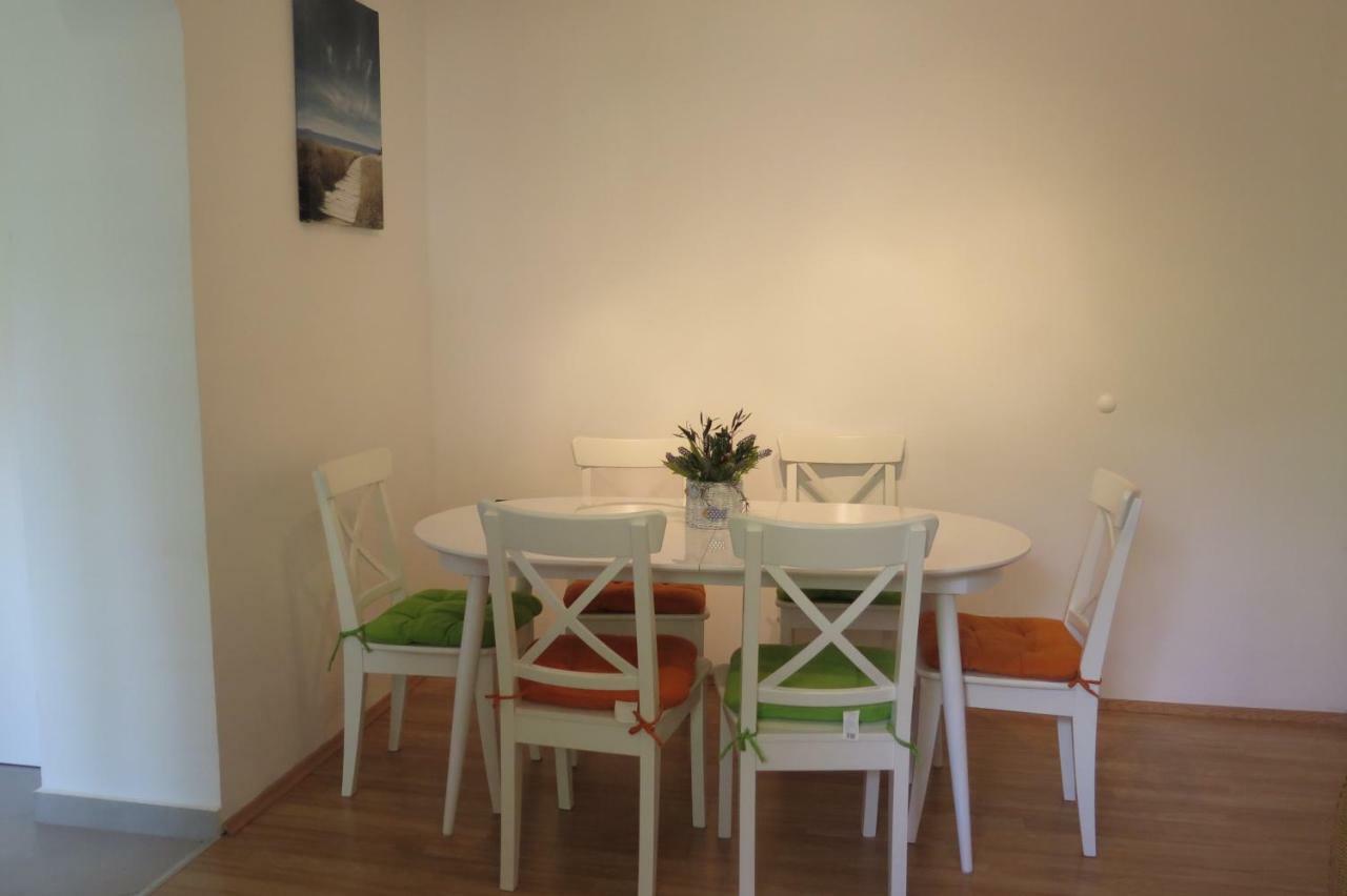 Lumbrela Apartments Starigrad Paklenica Eksteriør bilde